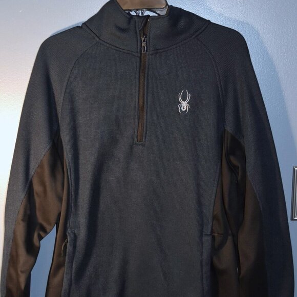 Spyder Other - Spyder 1/4 zip Pullover size L, in great shape